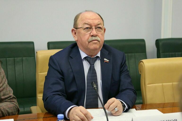 Сенатор Орденов отметил колоссальный опыт России по ликвидации разливов нефти