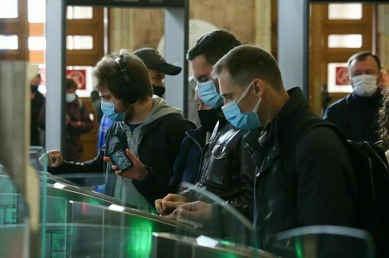 В Дептрансе Москвы предупредили о проблемах с оплатой проезда через Apple Pay и Google Pay