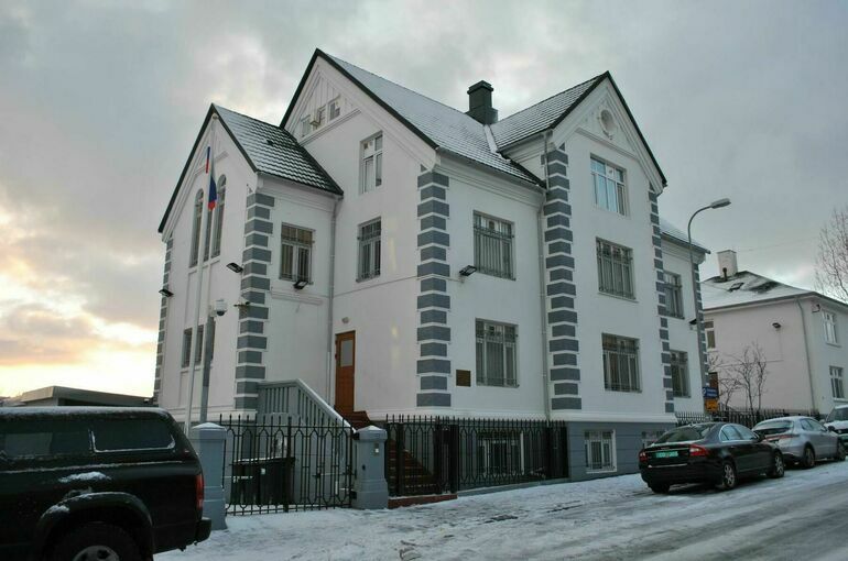 На консульство России в Исландии совершено нападение 