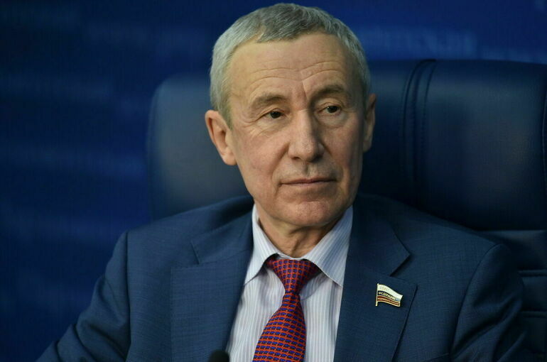 Климов призвал решать вопрос с подстрекателями войны против РФ «в правовом поле» и «адресно»