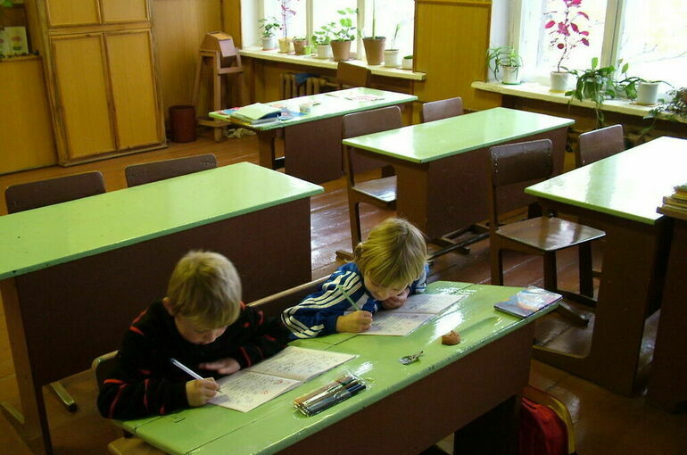 Школьники Донбасса начали учебу в Подмосковье