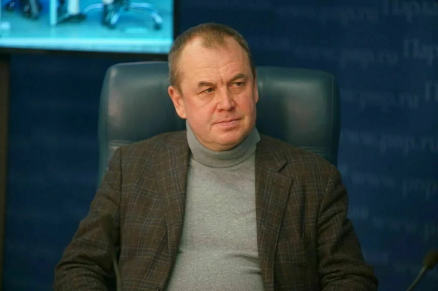 Станислав Наумов 