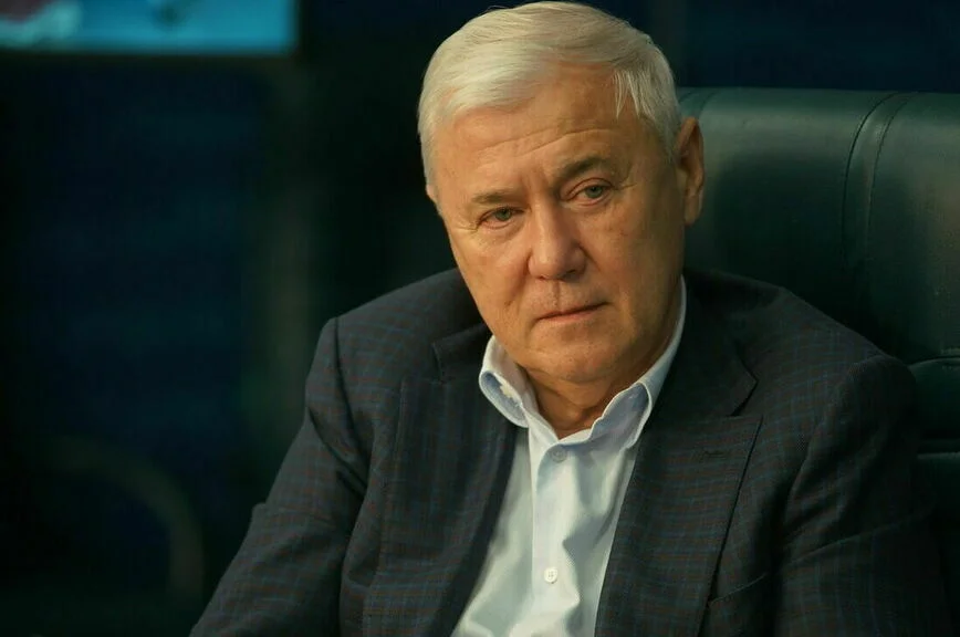 Анатолий Аксаков