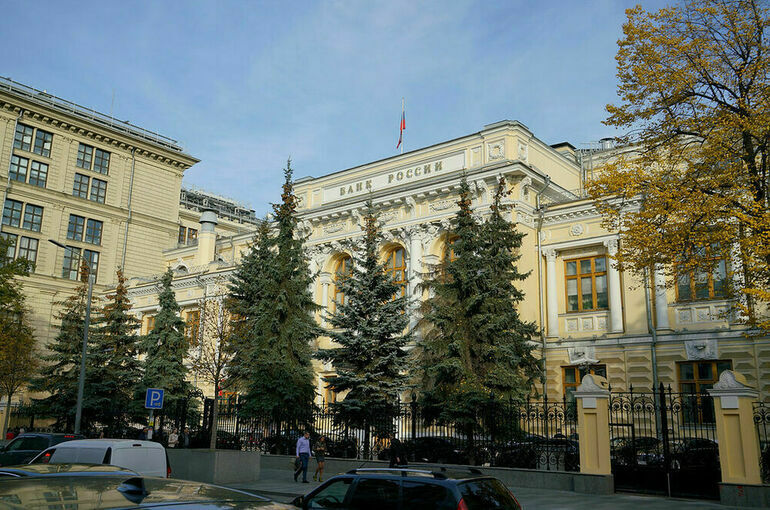 ЦБ не возобновит торги Мосбиржи на фондовом рынке 4 марта