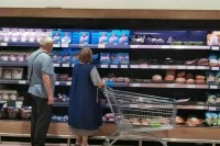 Продажу некоторых товаров в одни руки предложили ограничить