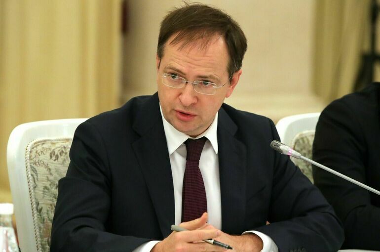 Мединский: На переговорах с Украиной снова будут обсуждаться гуманитарные коридоры