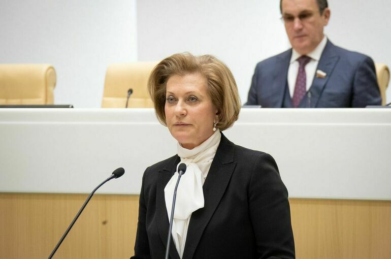 Попова: Заболеваемость COVID-19 в РФ за неделю снизилась почти на 30%