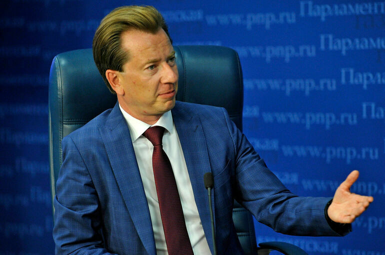 Владимир Бурматов: Пока нет перебоев с поставками кормов для кошек и собак