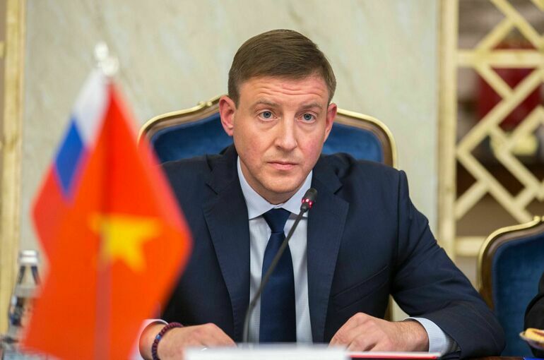 «Единая Россия» предложила расширить поддержку электронной промышленности