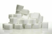 Митин: В стране хватает своего сахара, причин для дефицита нет