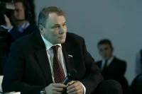 Толстой назвал санкции против России психологической атакой на молодежь