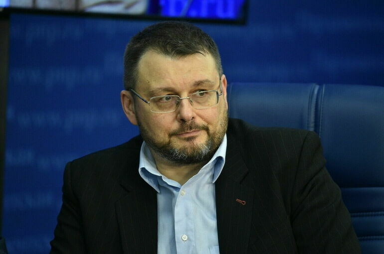 Депутат предложил ввести запрет на работу не вернувшихся в РФ до мая компаний