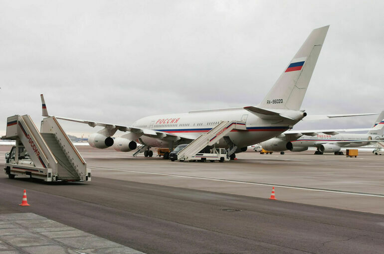 СМИ: Аэропорт Шереметьево отправил в простой 40% персонала