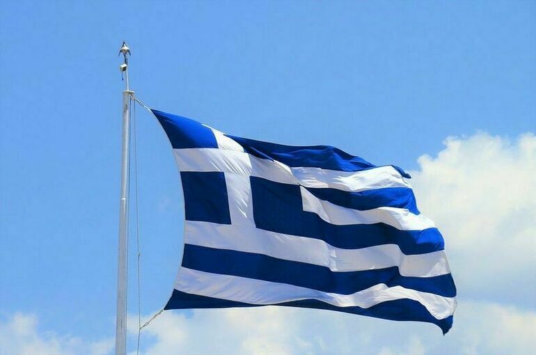 МИД Греции осудил осквернение памятника советским воинам в Афинах