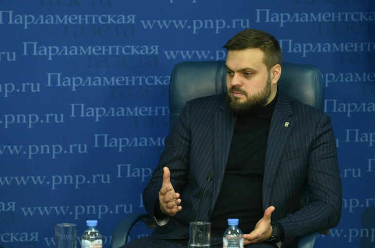 Туров: «Единая Россия» передаст правоохранителям данные о преступлениях националистов