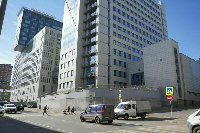 СК расследует факт осквернения могил советских солдат в Румынии