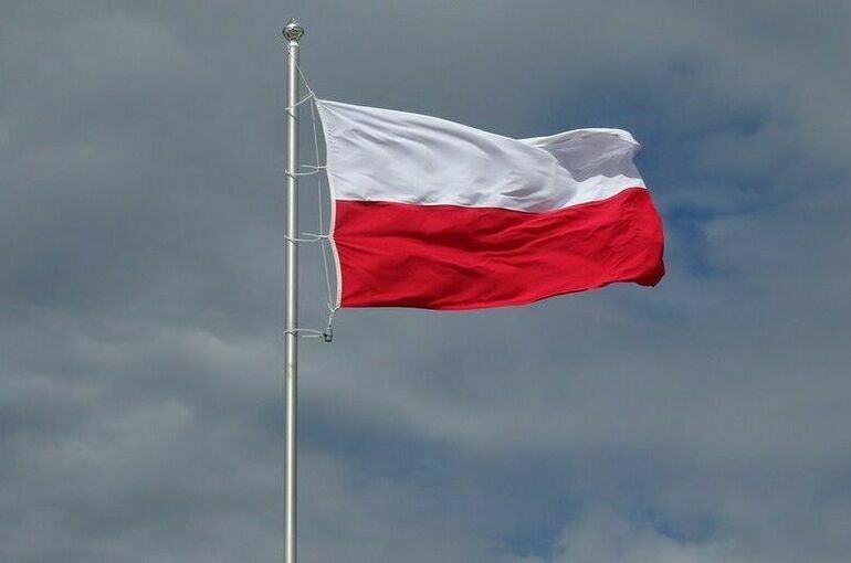 Спецслужбы Польши предложили выслать из страны 45 российских дипломатов