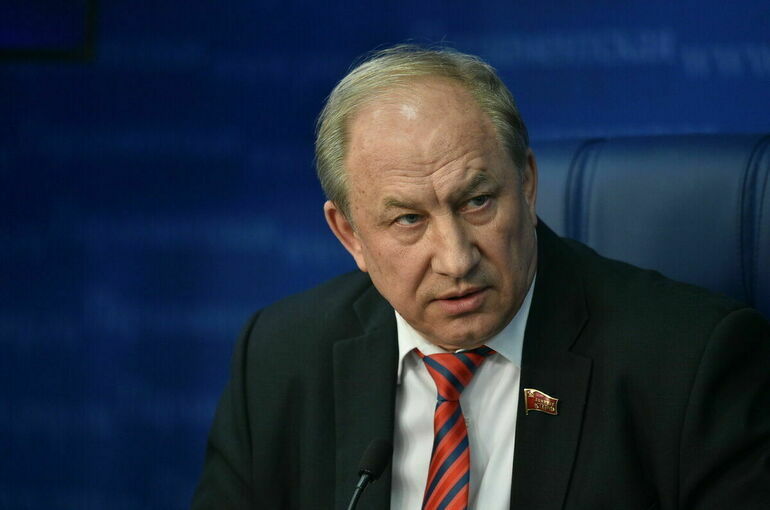 Суд назначил депутату Рашкину подписку о невыезде