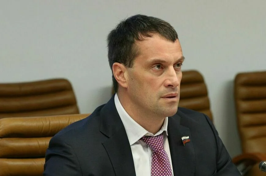 Эдуард Исаков