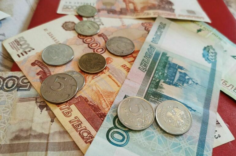 В Крыму заявили, что южные регионы Украины перешли на российский рубль