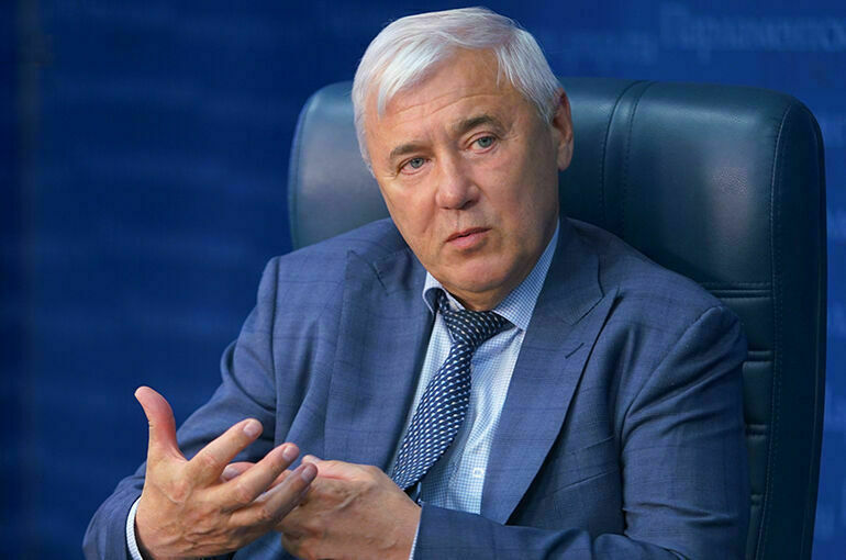 Аксаков: Зарубежные потребители газа смогут покупать рубли на Мосбирже