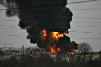 Путину доложили о пожаре на нефтебазе в Белгороде