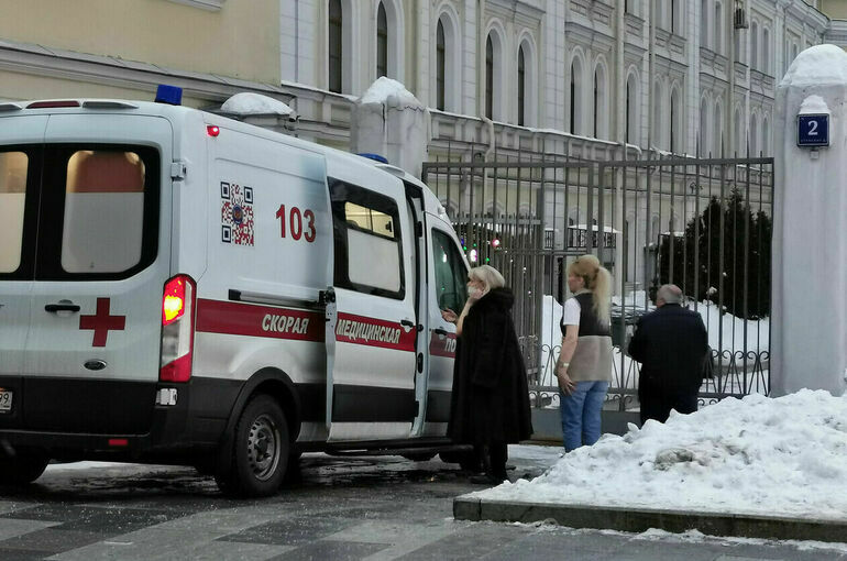 В российские больницы с COVID-19 попали 1891 человек