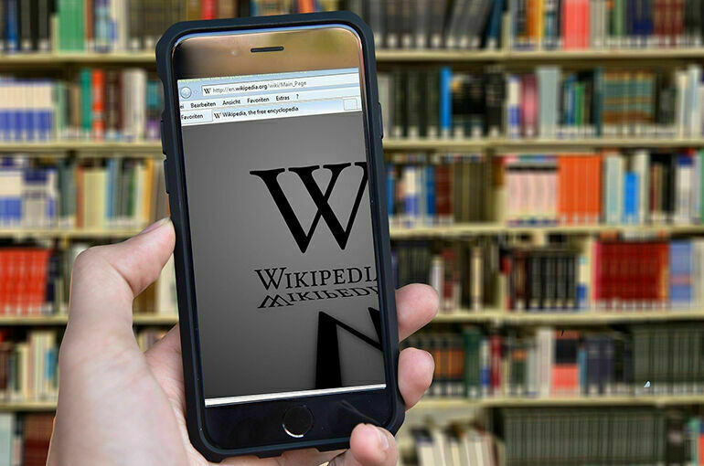 «Википедия» получила от Роскомнадзора еще пять требований об удалении статей