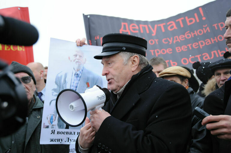 Хинштейн: Жириновский был гением «политического хэппенинга»