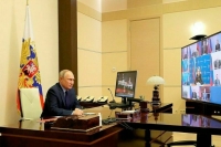 Путин обсудил с Совбезом противодействие информационным диверсиям на Украине