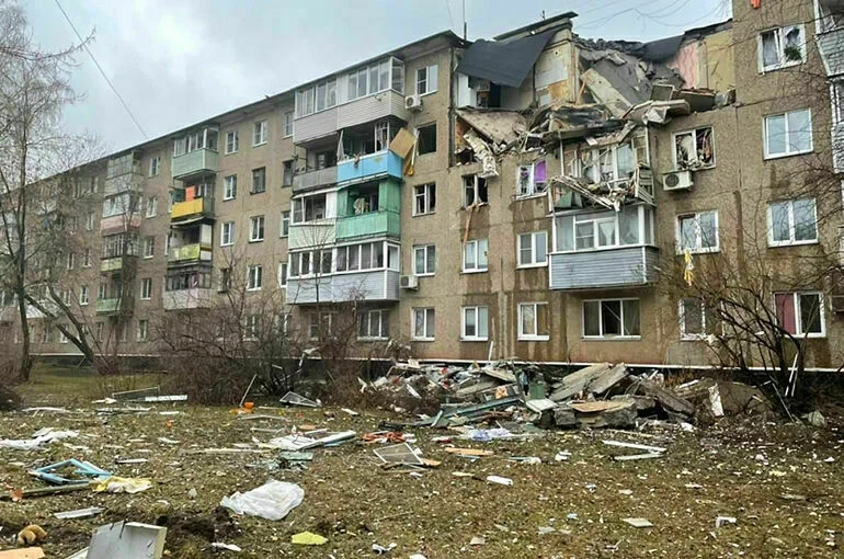 Следственный комитет: в Ступине под завалами в доме могут находиться люди