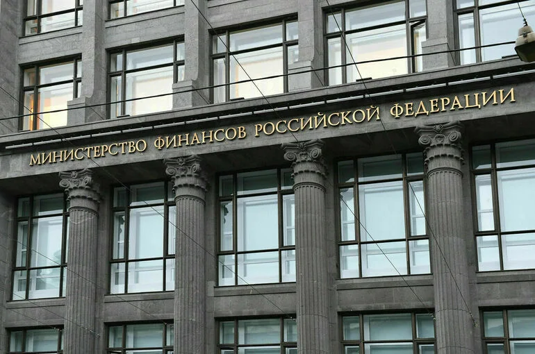 Право размещать бюджетные средства на депозитах предложили передать Минфину