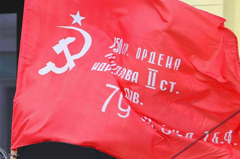 Скульптуру бабушки со знаменем Победы могут установить в Воронеже