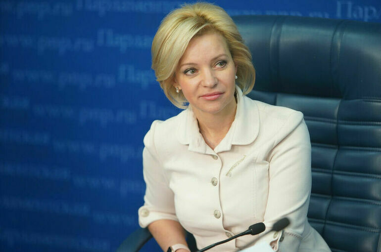 Казакова заявила, что для младшеклассников нужны специальные учебники истории