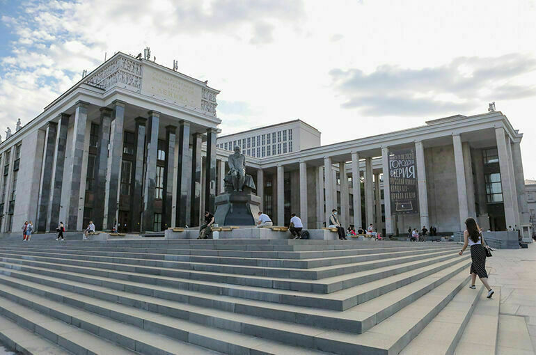 Функции Книжной палаты передадут Российской государственной библиотеке