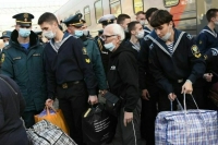 В Россию с 24 февраля эвакуировали более 908 тысяч жителей Украины, ДНР и ЛНР