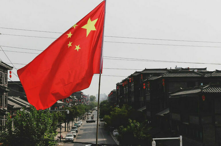 Китайские эксперты раскритиковали визит Блинкена и Остина в Киев