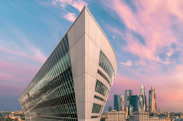 Страховой агент «Росгосстраха», пережившая блокаду Ленинграда, удостоена награды Президента РФ