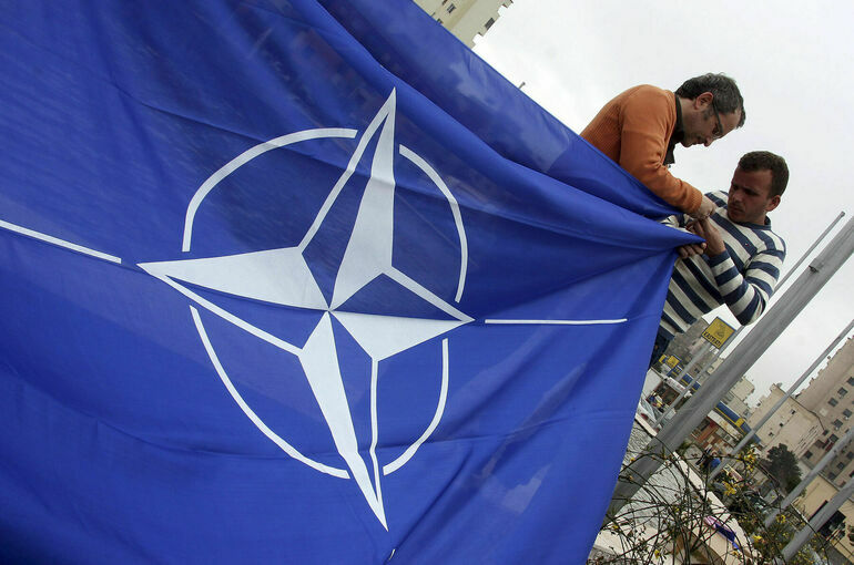 Спикер парламента Украины: Киев не откажется от намерения вступить в НАТО