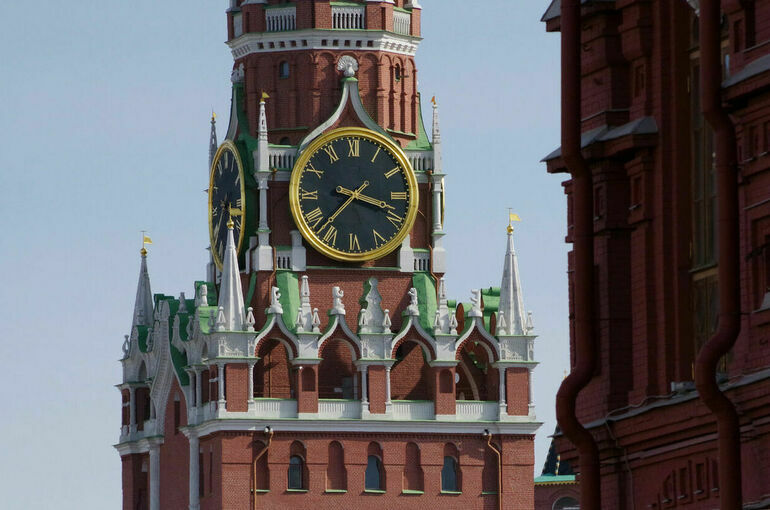 В Кремле заявили, что ведутся консультации по вопросу прямых выборов губернаторов