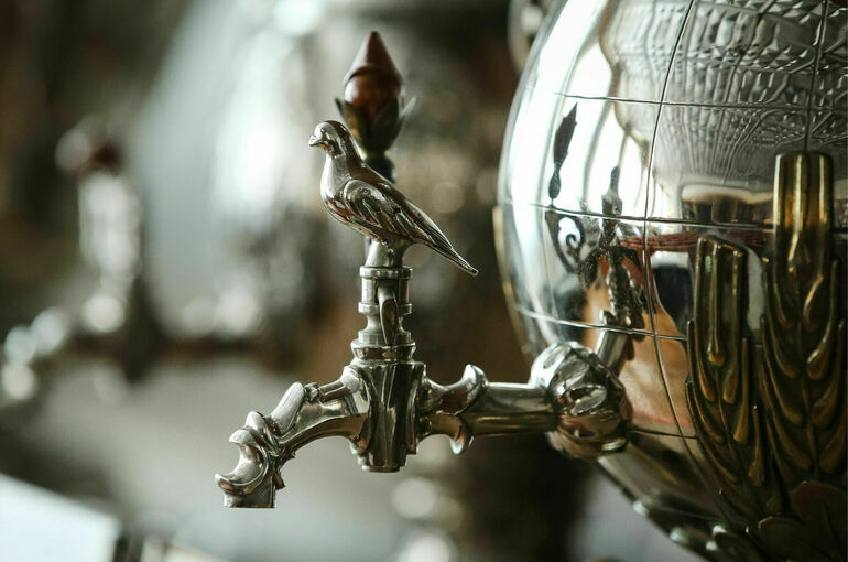 Самогрей, самокипец, самогар: в разных регионах России самовар называли по-разному 