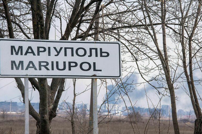 Минобороны РФ заявило о 80 мирных жителях, выведенных с «Азовстали»