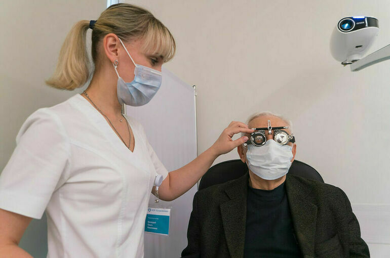 Врач назвал неизлечимое заболевание глаза