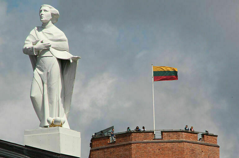 Полиция Литвы усилит патрули 9 мая для выявления «запрещенной символики»