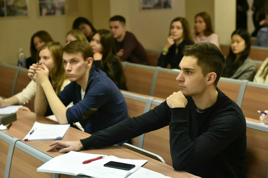 России нужно больше инженеров, а инженерам —  больше денег