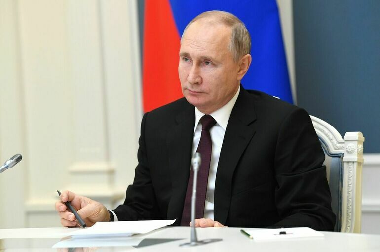Путин поздравил Пушилина с Днем ДНР