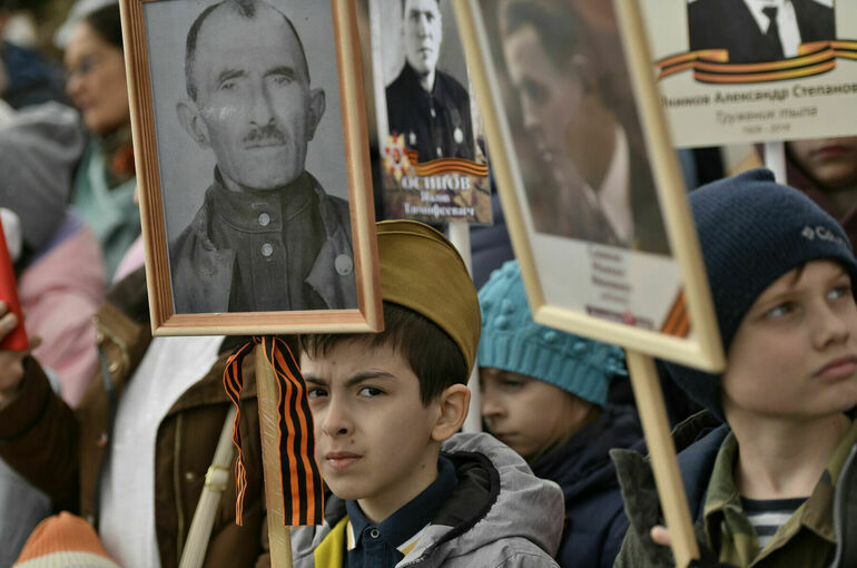 В Москве в акции «Бессмертный полк» приняли участие более 1 млн граждан