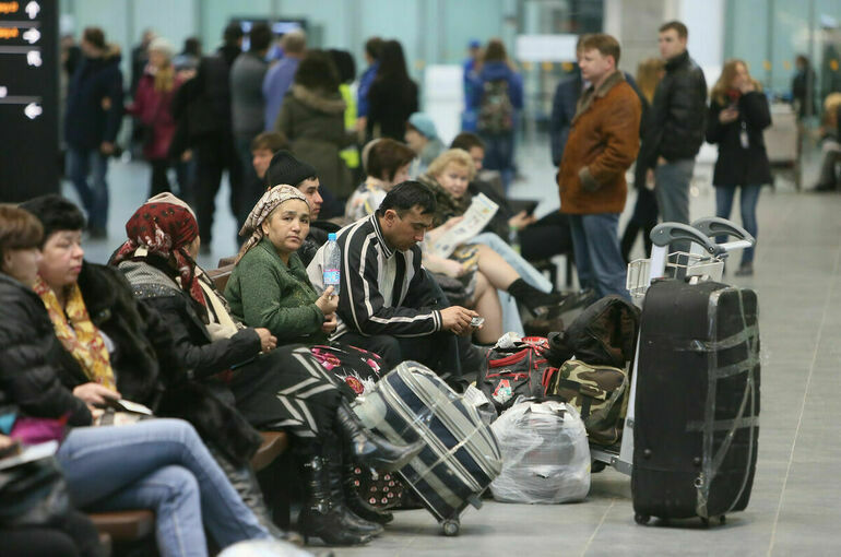 Совет законодателей рекомендует увеличить субсидирование региональных авиаперевозок