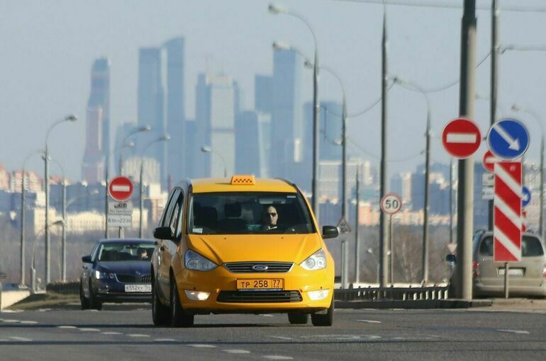В Госдуму внесен законопроект о такси