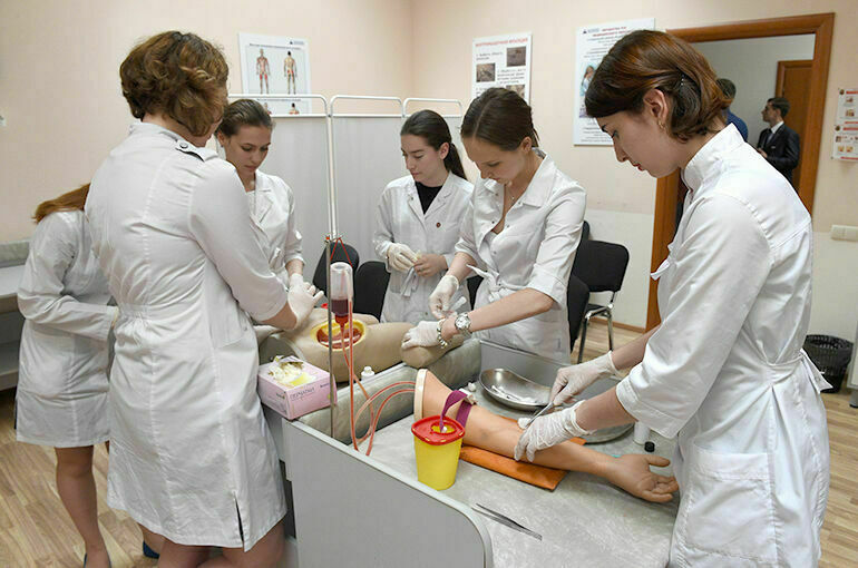 Хубезов считает, что в медвузах уделяют мало внимания мужскому здоровью